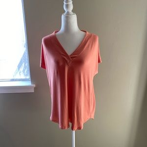 NWT! Lou & Grey Supersoft V-neck Top